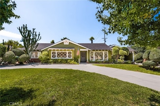 1002 El Camino Ln, Santa Ana, CA 92705