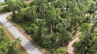 4504 Leeland Heights Blvd E, Lehigh Acres, FL 33936