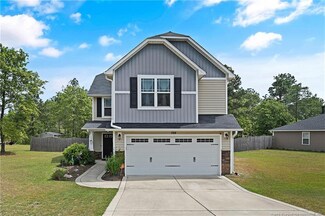 124 Angel Oak Dr, Bunnlevel, NC 28323