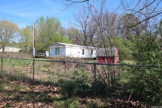 309 Midland Ave, Plainview, AR 72857