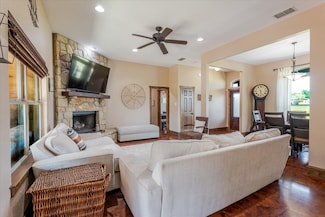 181 Savannah Dr, Weatherford, TX 76087