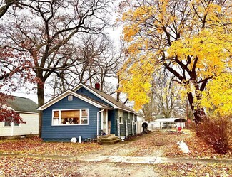 1985 E Isabella Ave, Muskegon, MI 49442