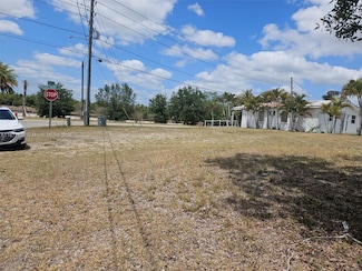 140 Crestmore Dr, Lake Placid, FL 33852