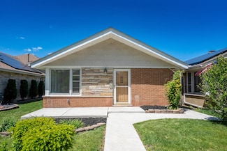 5708 W 82nd Place, Burbank, IL 60459