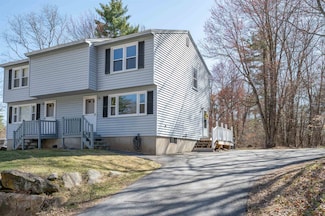 162 Tina Dr Unit A, Pembroke, NH 03275
