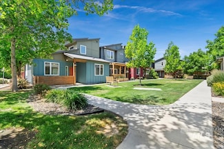 3626 N Kay Ln, Garden City, ID 83714
