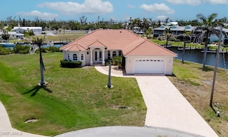2871 Bracci Dr, Saint James City, FL 33956