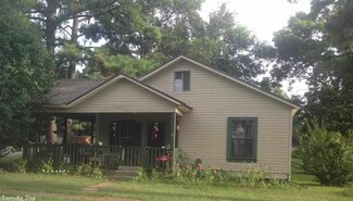 101 Erwin St, Des Arc, AR 72040
