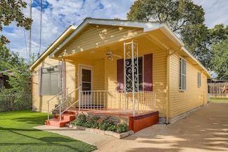 2308 Santa Rita St, Austin, TX 78702