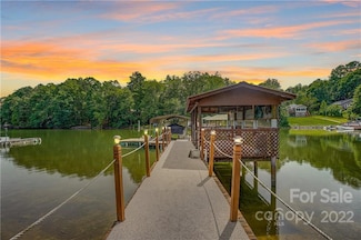 8387 Slate St, Terrell, NC 28682