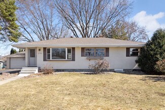 2796 Galtier St, Saint Paul, MN 55113