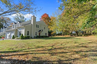 537 Ashton Cir, Feasterville Trevose, PA 19053