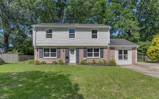709 Fox Run Rd, Virginia Beach, VA 23452