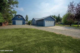 186 Elk Rd, Moyie Springs, ID 83845
