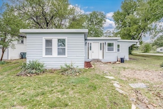 1451 N Pennsylvania Ave, Wichita, KS 67214