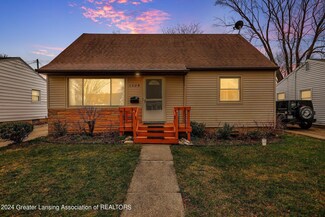 1725 W Rundle Ave, Lansing, MI 48910