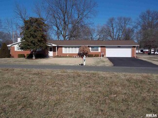 27325 Sandoval Rd, Shattuc, IL 62231