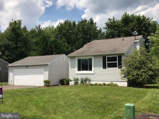 4981 Quince Dr, Reading, PA 19606