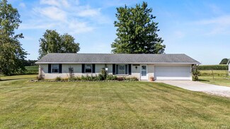 1245 W Old Trail Rd, Columbia City, IN 46725