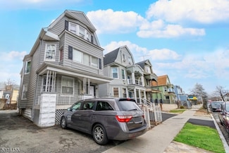 287 Halsted St, East Orange, NJ 07018
