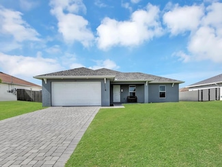 514 NW 11th Terrace, Cape Coral, FL 33993