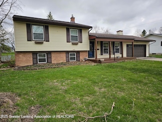 608 Edwards St, Grand Ledge, MI 48837