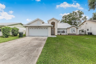 1635 Sailpoint Dr, Bartow, FL 33830