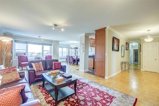 110-45 Queens Blvd Unit 810, Forest Hills, NY 11375