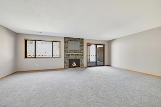 428 Pleasant Dr, Hastings, MN 55033