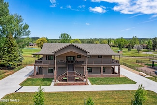370 E Navajo Rd, Munds Park, AZ 86017