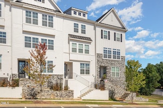 8512 Silsbee Dr, Raleigh, NC 27613