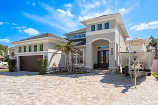 182 E Canal Dr, Palm Harbor, FL 34684