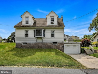 46 Cherry St, Pine Grove, PA 17963