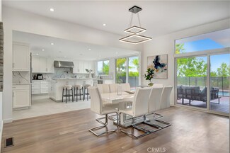 16168 Royal Oak Rd, Encino, CA 91436