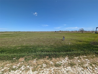121 Magnolia St, Matagorda, TX 77457