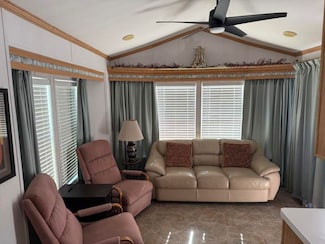 702 S Meridian Rd Unit 829, Apache Junction, AZ 85120