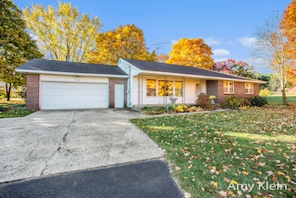 8306 45th St SE, Ada, MI 49301