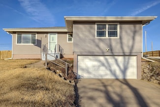 10 4th Ave, Underwood, IA 51576