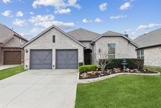 836 Parkland Dr, Aubrey, TX 76227