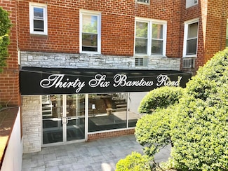 36 Barstow Rd Unit 2D, Great Neck, NY 11021