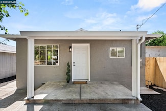 519 3rd St, Oakley, CA 94561