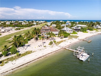 211 Kingfisher Dr, Captiva, FL 33924