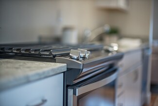 30 Blue Jay Cir Unit 703, Boston, MA 02126