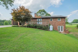1789 Hugh Miller Rd, Lexington, NC 27292
