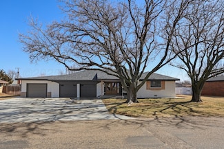710 Wilkerson Ave, Groom, TX 79039