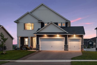 14221 Aspen Ave, Rosemount, MN 55068