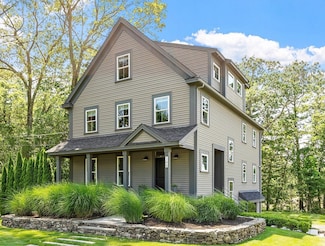 166 Greenwood Rd, Andover, MA 01810