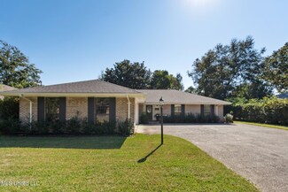 87128 Golf Club Dr, Diamondhead, MS 39525
