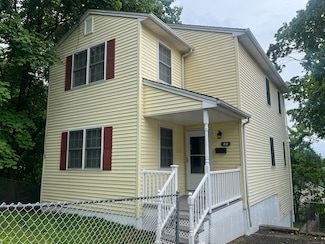 20 Cossett St, Waterbury, CT 06704