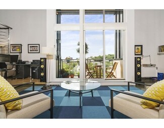 950 Broadway Unit 36, Chelsea, MA 02150